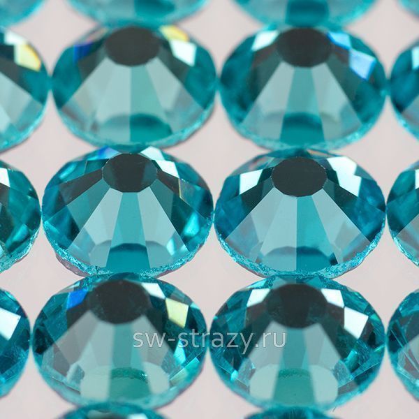 YHB 28 ss12 Light Turquoise F 152